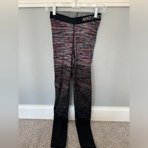 Nike Pro Hyperwarm Stirrup Leggings